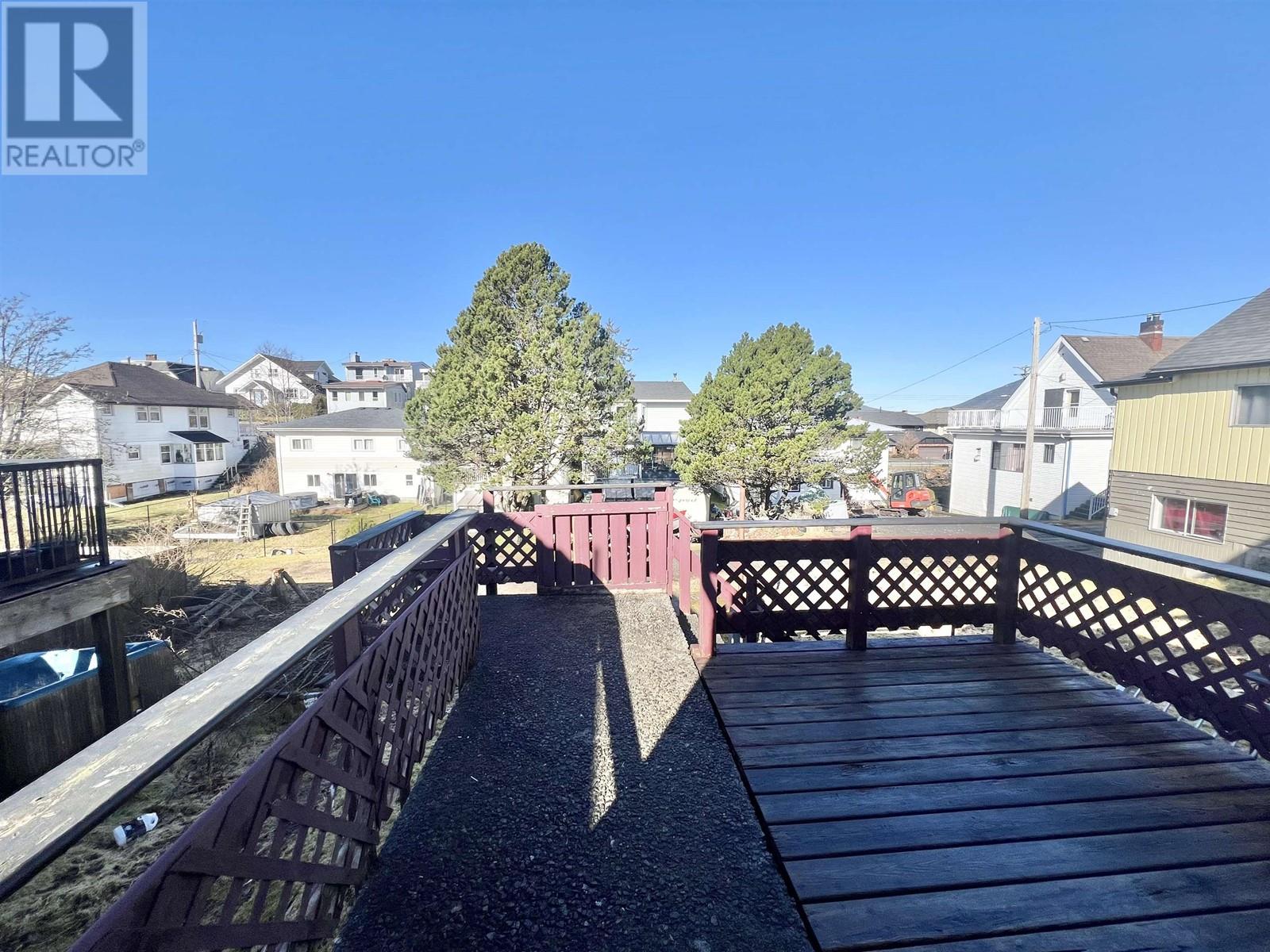 316 W 5TH AVENUE