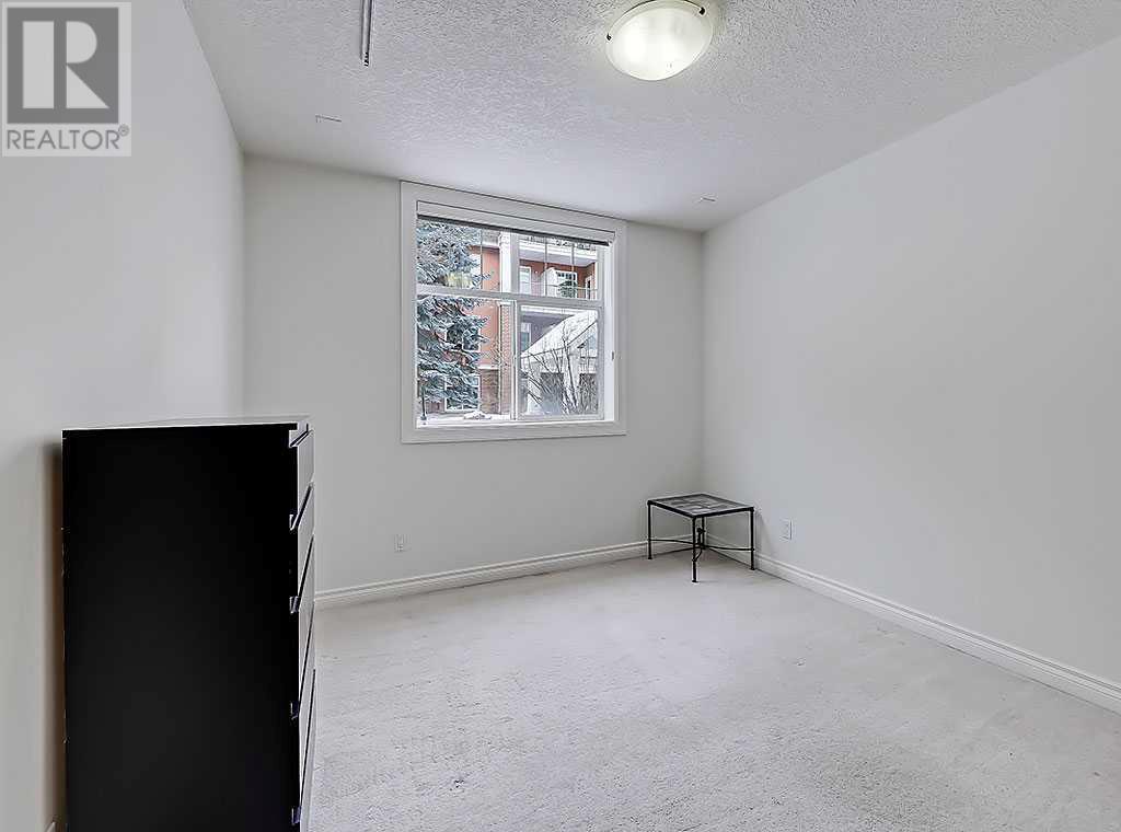 Single Family House for Sale in    Avenue SW Erlton Calgary 