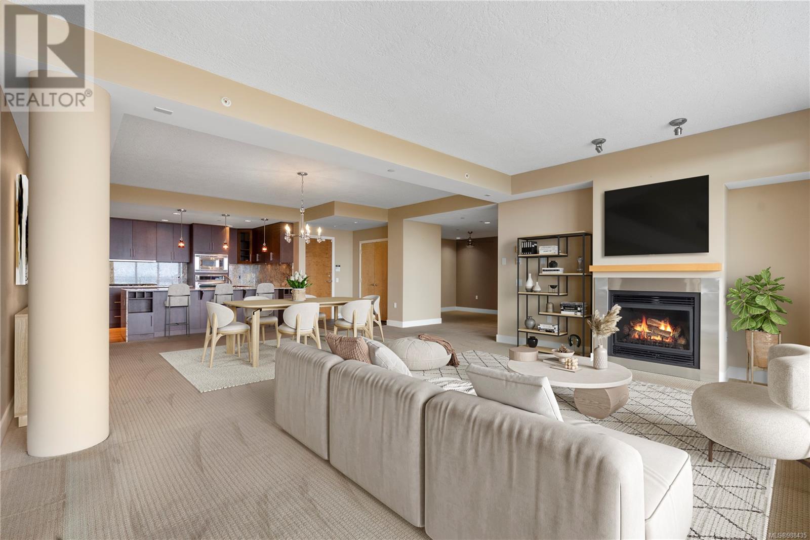 Photo 10 of 402 748 Sayward Hill Terr, Saanich BC