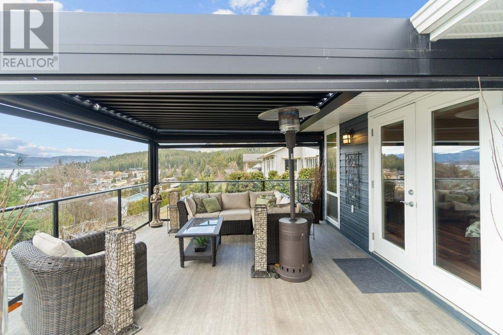  4541 16 Street Northeast, Salmon Arm