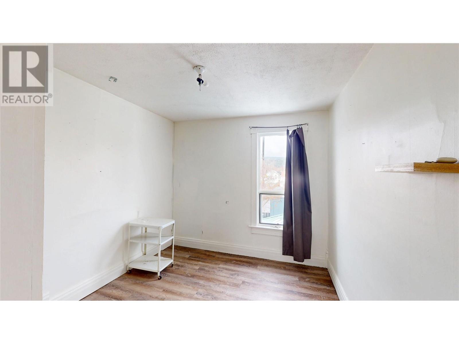 223 4TH Avenue S, Cranbrook