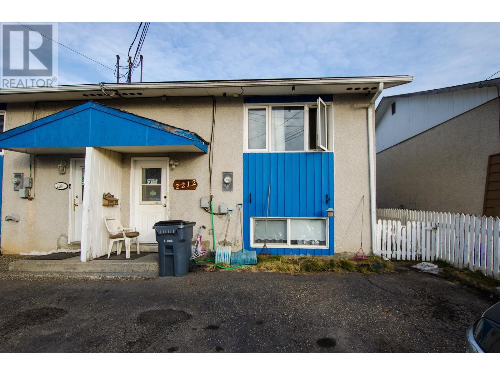 2212 VICTORIA STREET, Prince George