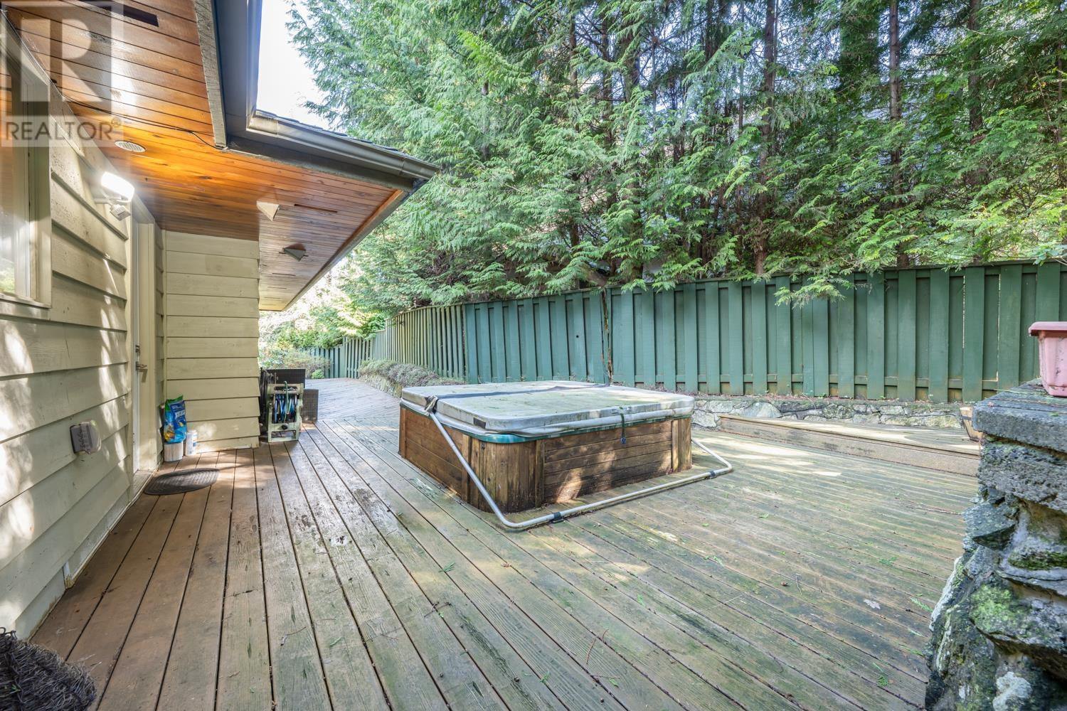 5202 SPRUCEFEILD ROAD, West Vancouver real estate listing R2973683