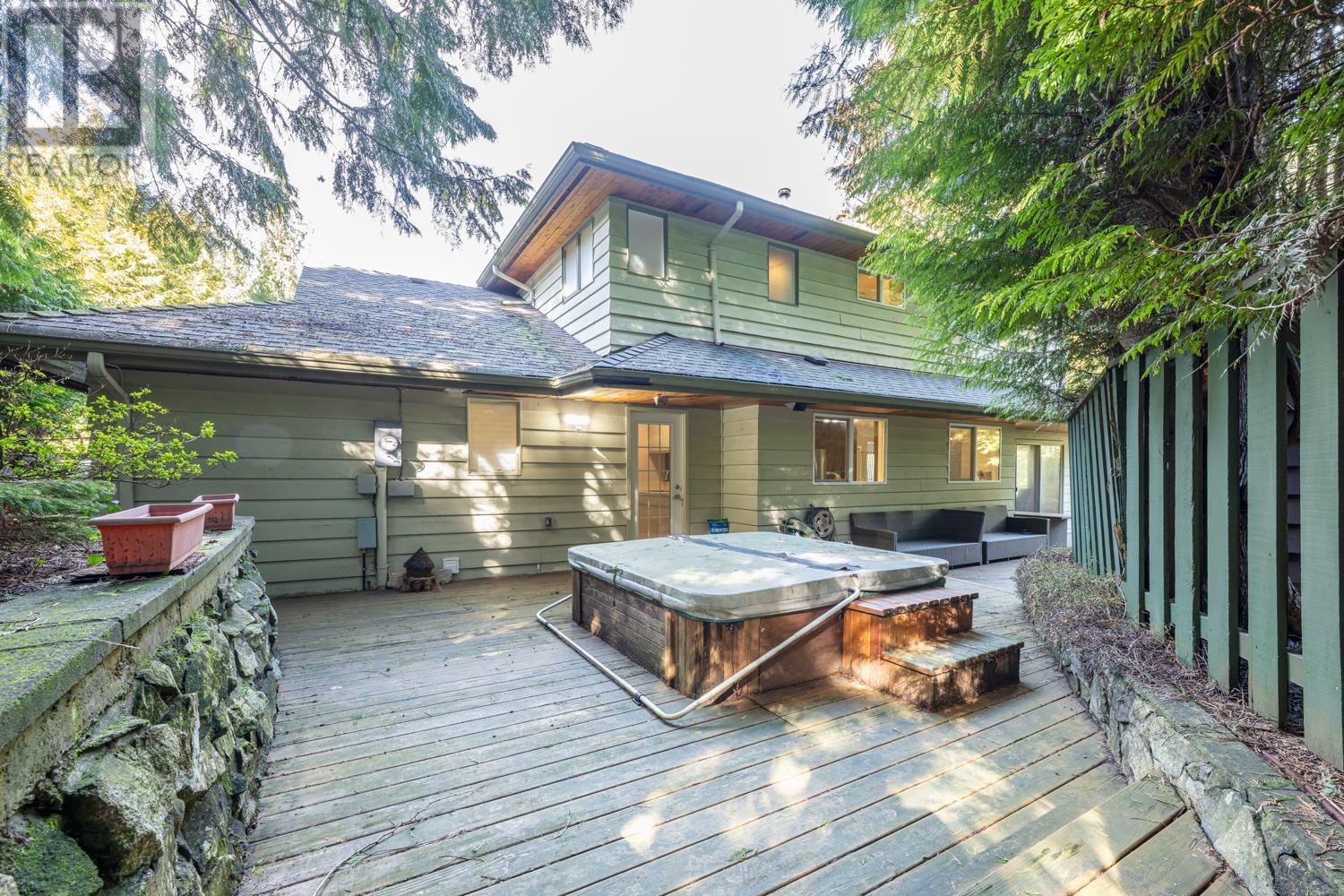 5202 SPRUCEFEILD ROAD, West Vancouver real estate listing R2973683