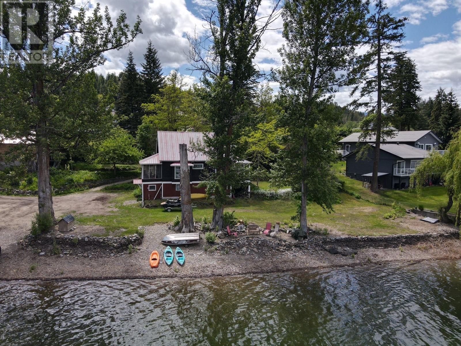 Photo 4 of 2415 Blind Bay Road, Blind Bay BC