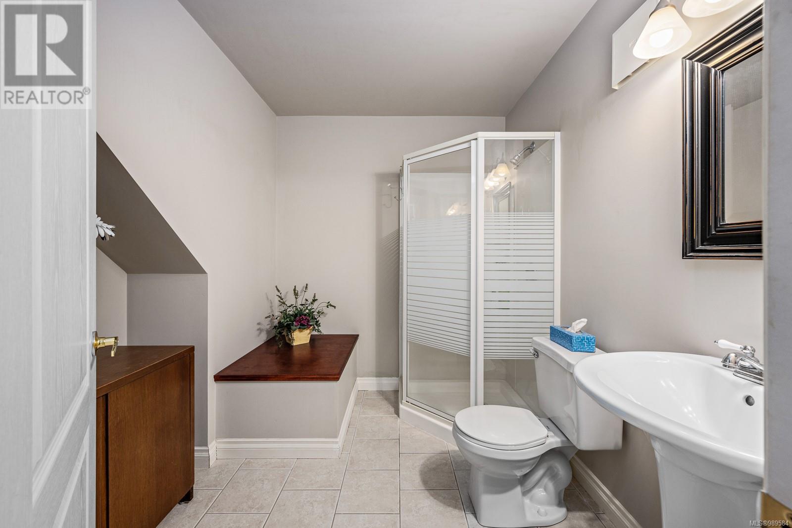 1697 Swan Cres, Courtenay real estate listing 989584