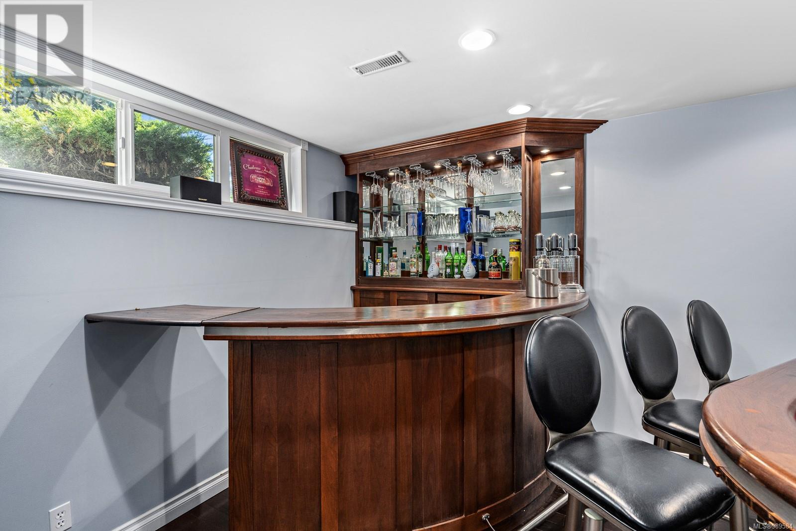 1697 Swan Cres, Courtenay real estate listing 989584