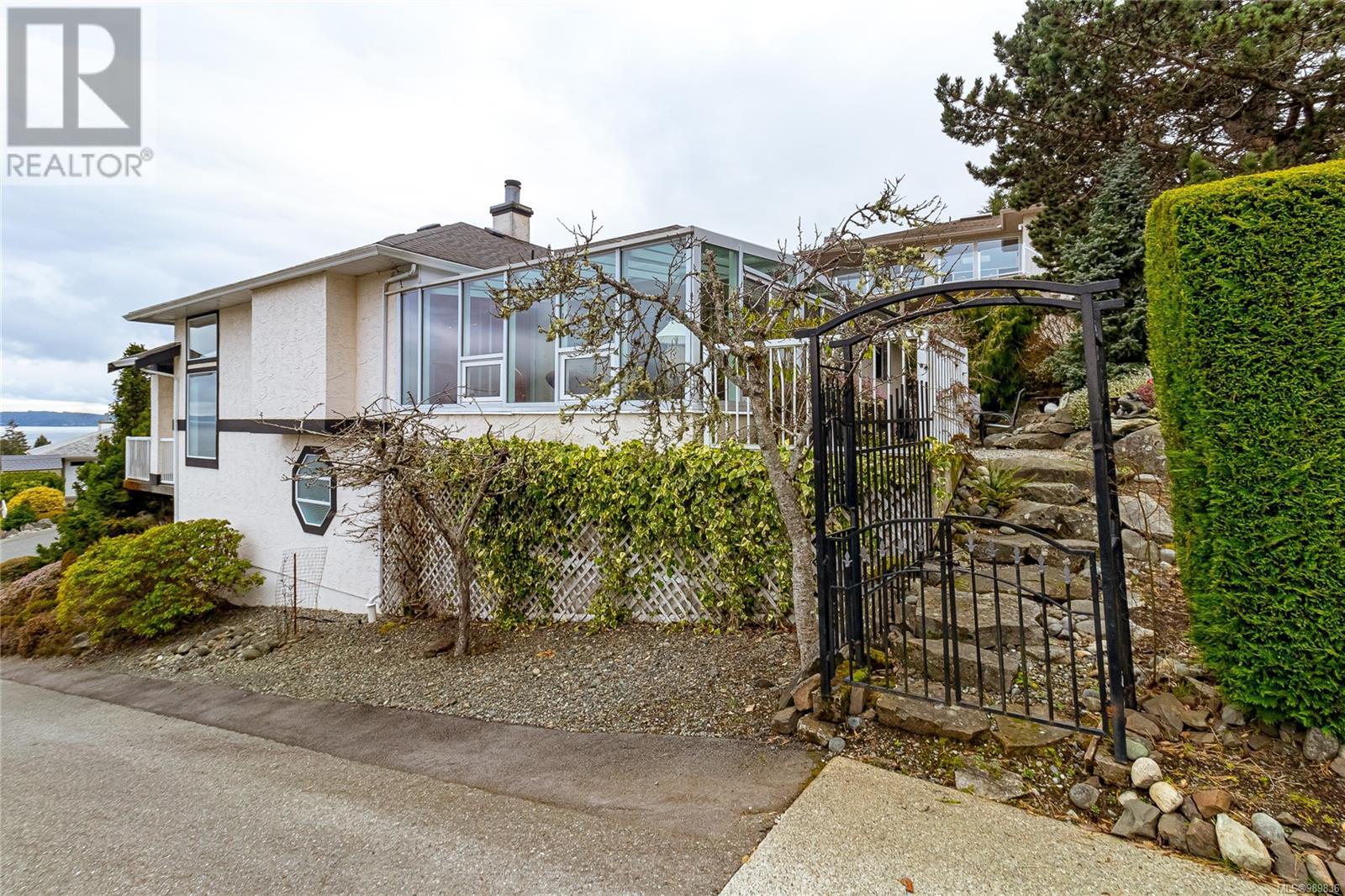 3716 Marine Vista, Cobble Hill