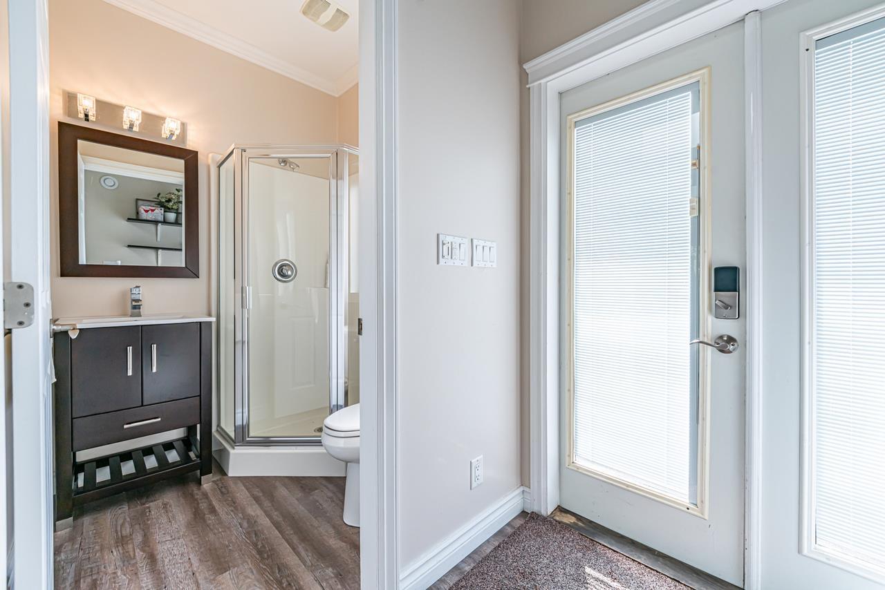 7037 WOODCREST PLACE, Delta real estate listing R2973349
