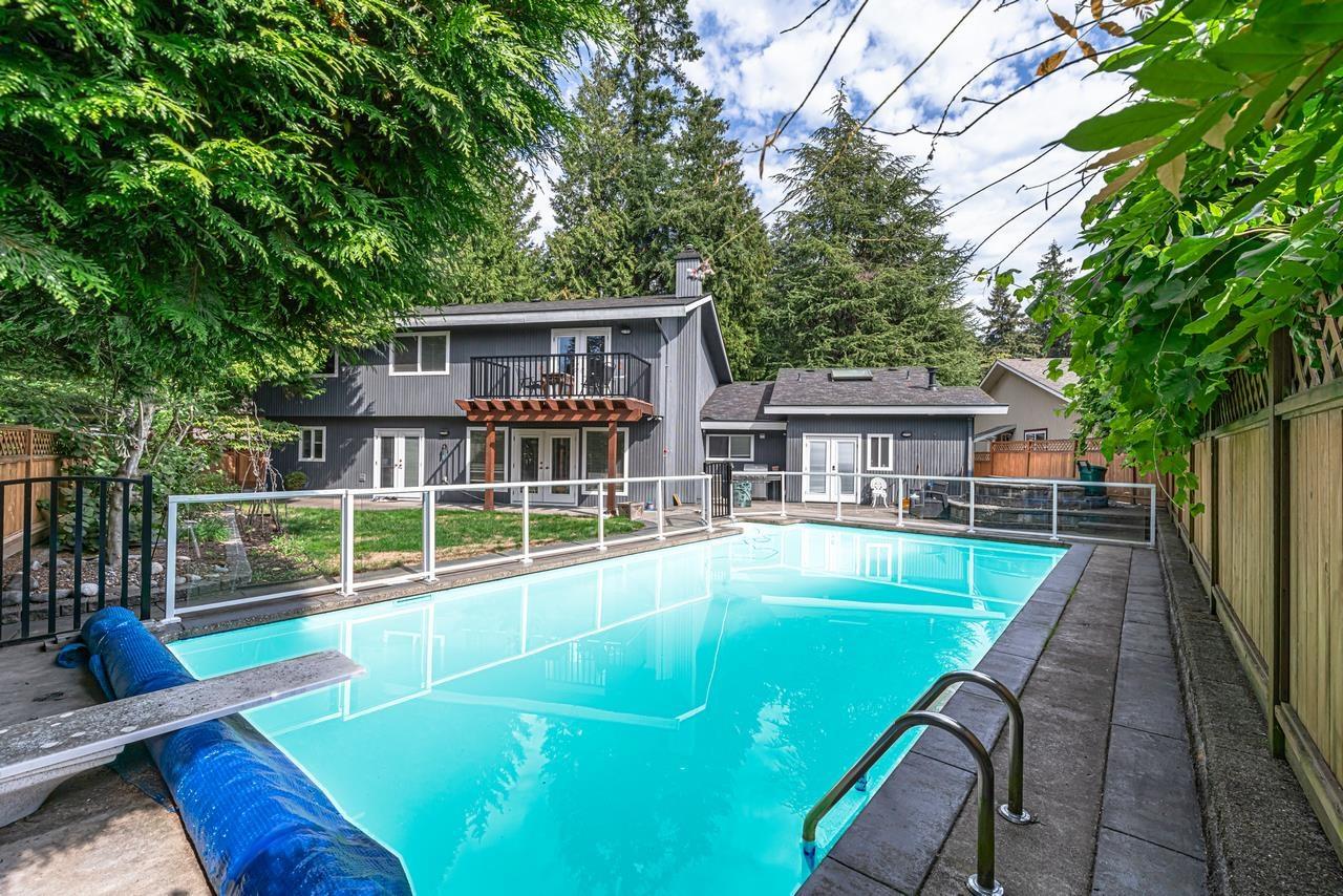7037 WOODCREST PLACE, Delta real estate listing R2973349