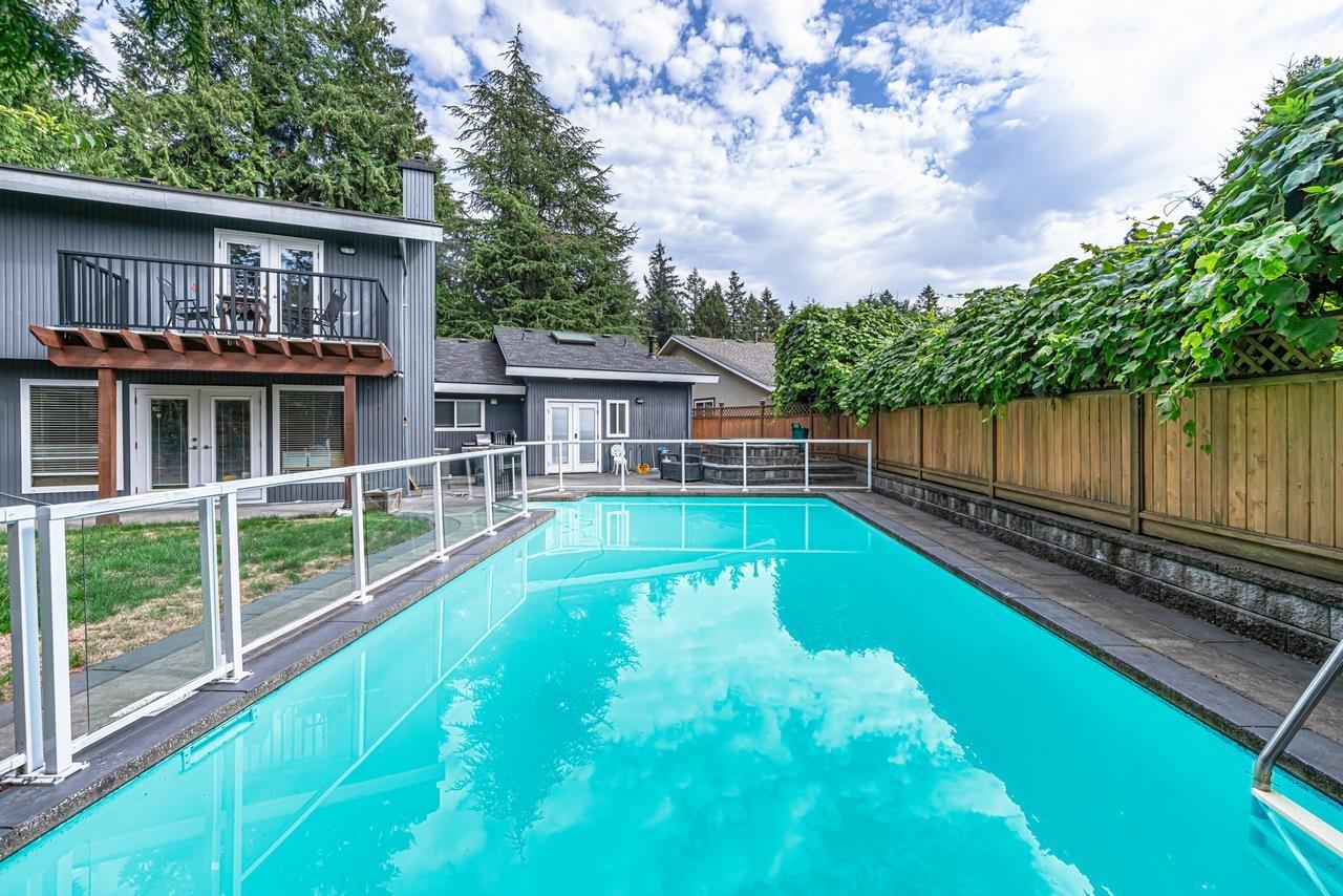 7037 WOODCREST PLACE, Delta real estate listing R2973349