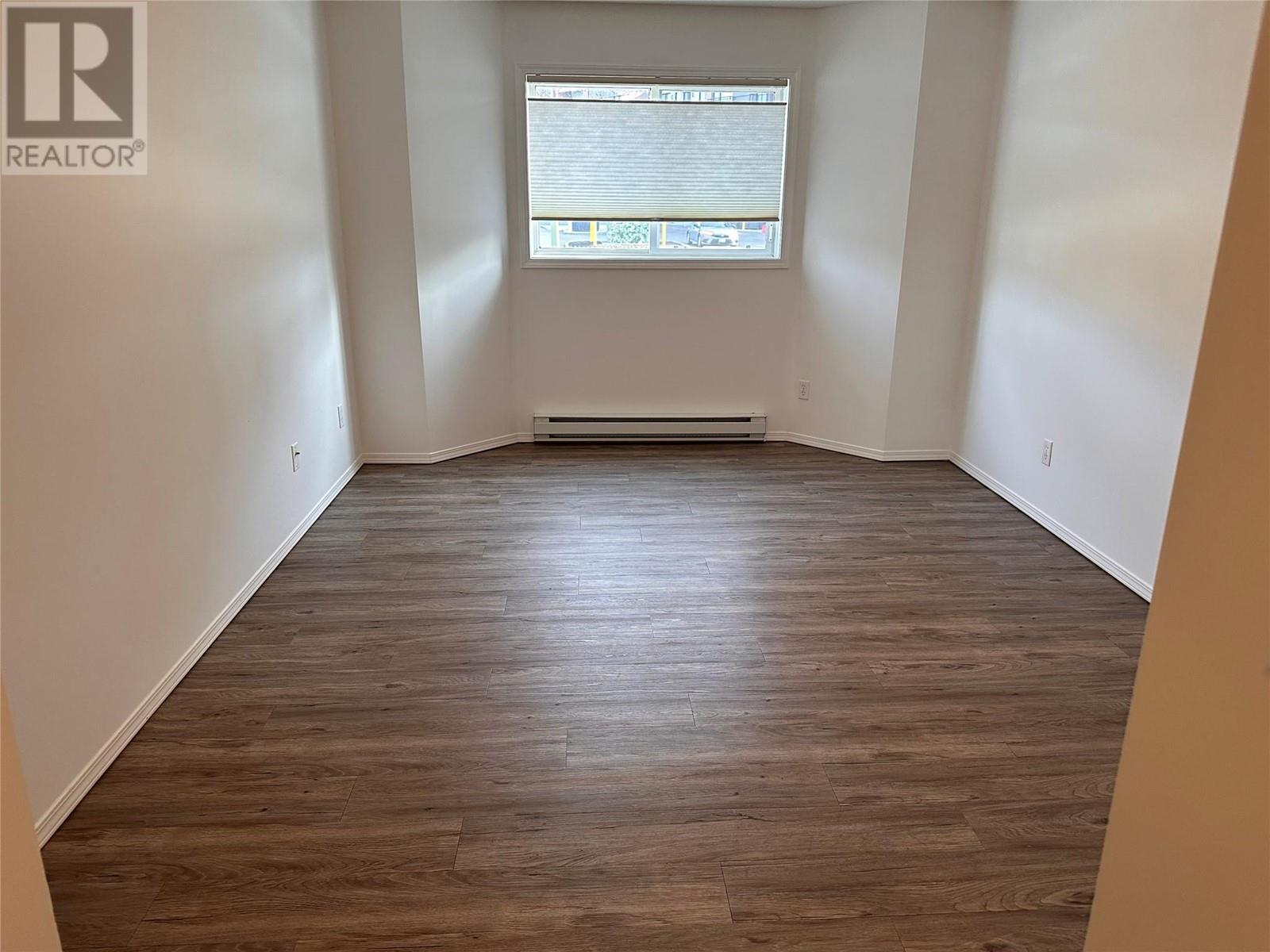 209 200 Hollywood Road North, Kelowna