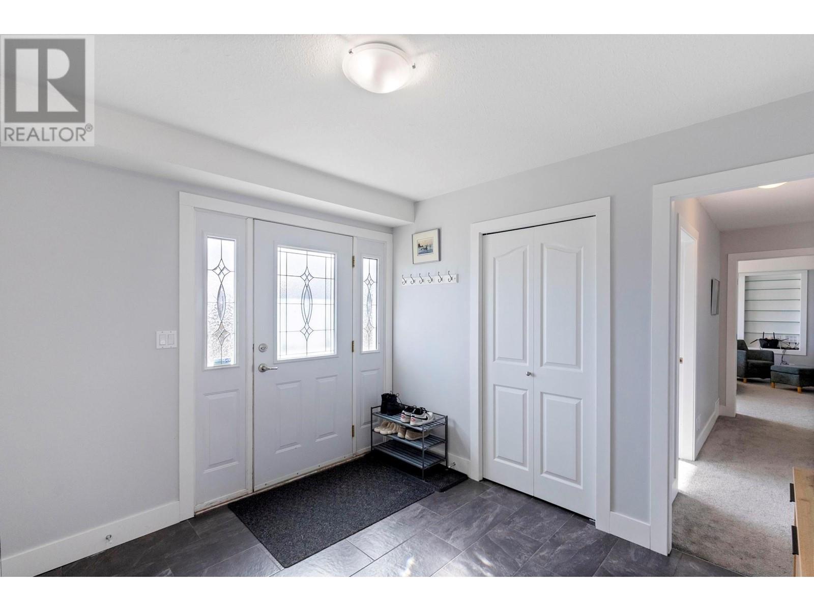  3100 Doucette Drive, West Kelowna