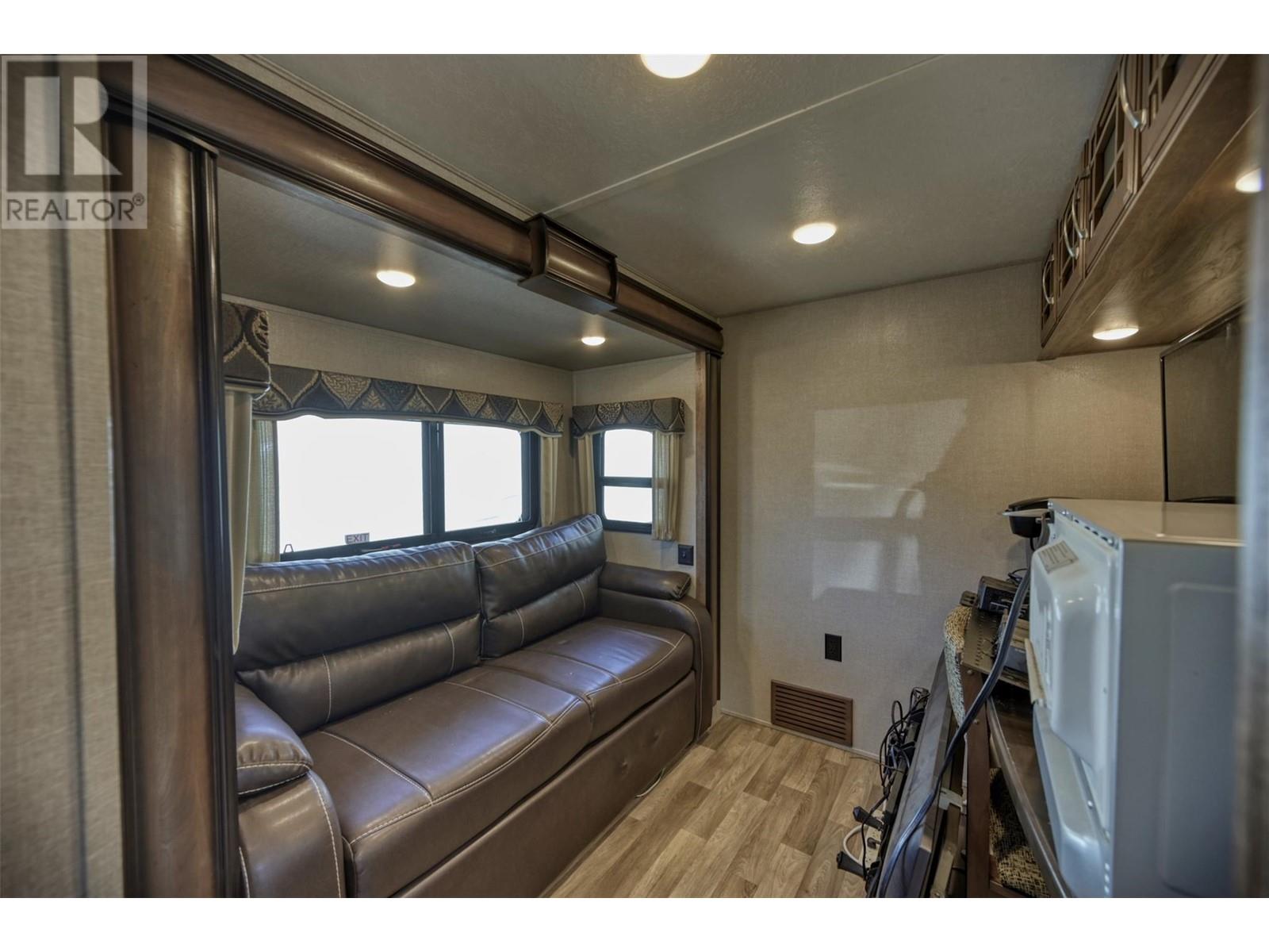65 & 66 3207 Lakeshore Drive, Osoyoos