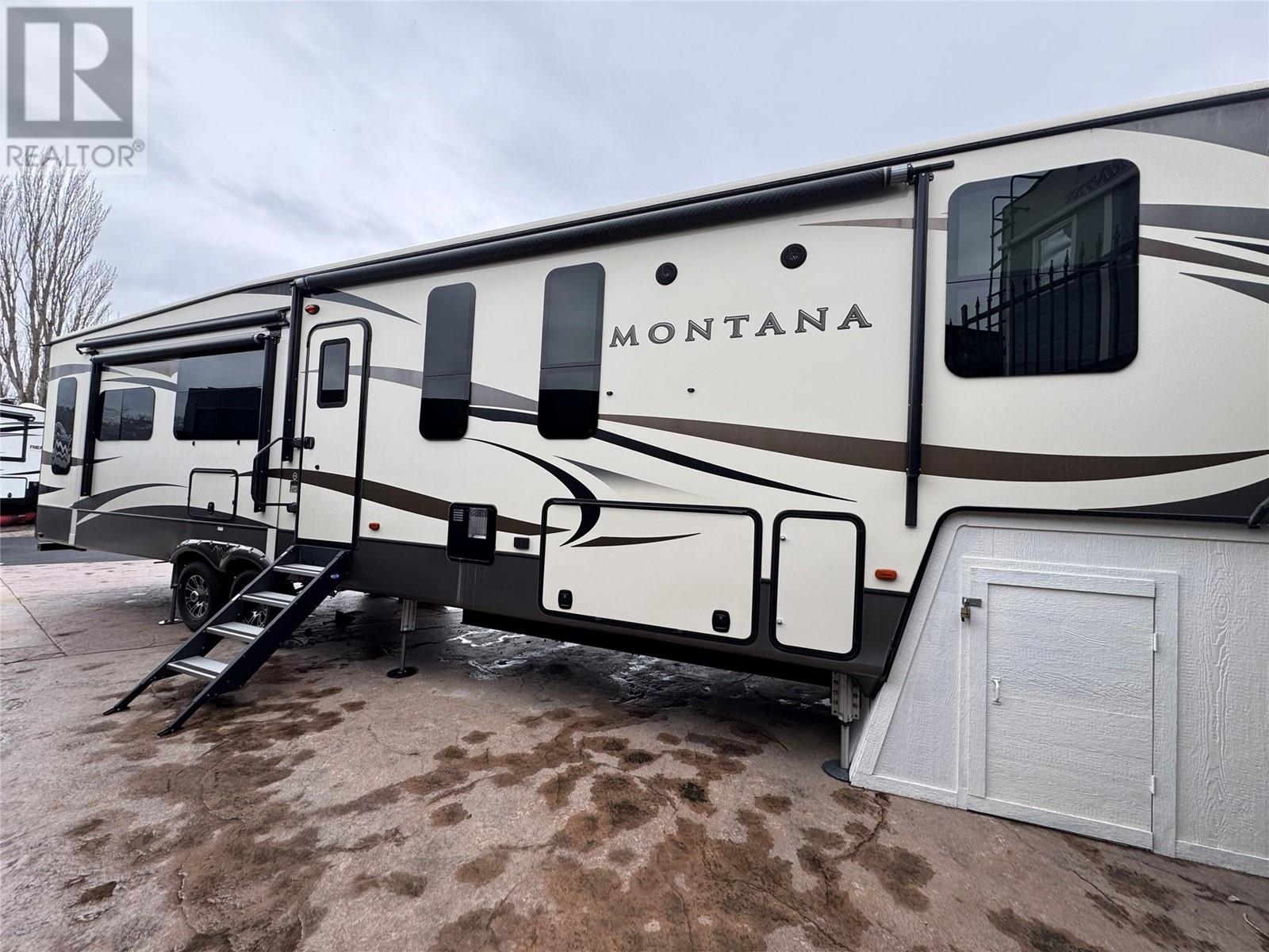 65 & 66 3207 Lakeshore Drive, Osoyoos