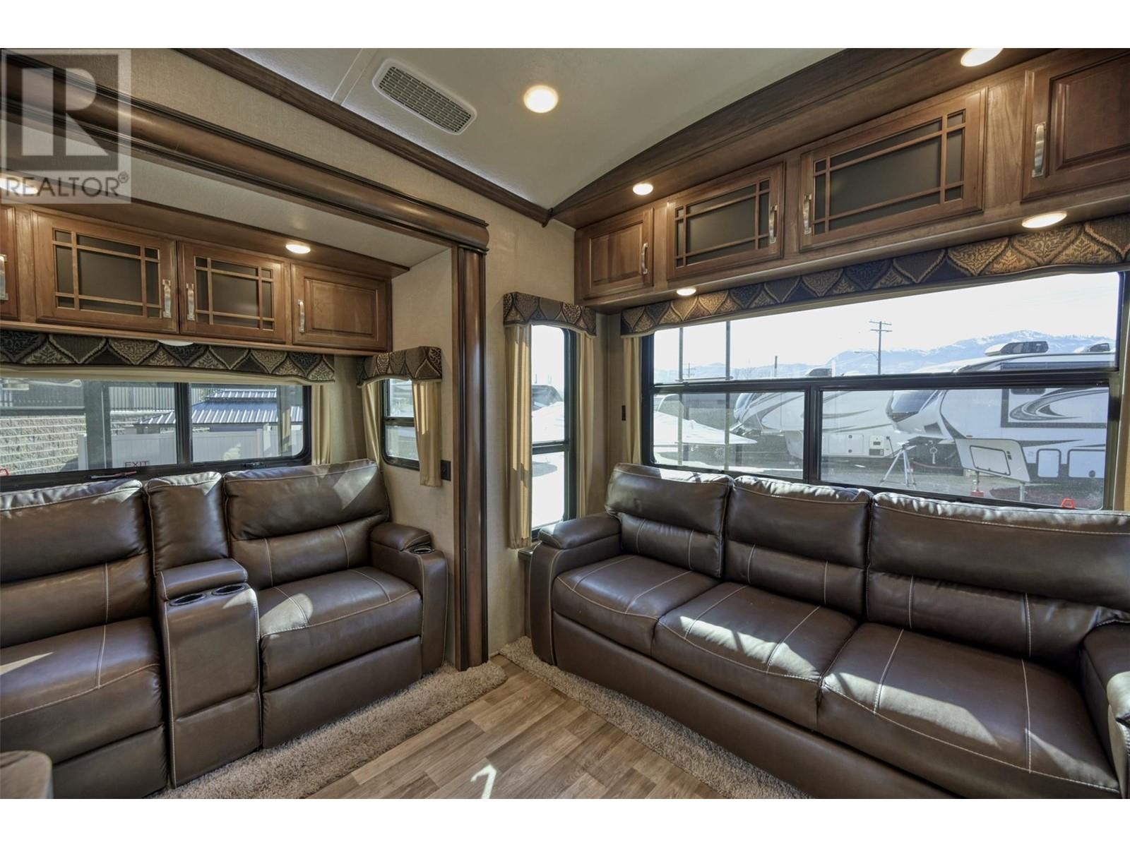 65 & 66 3207 Lakeshore Drive, Osoyoos