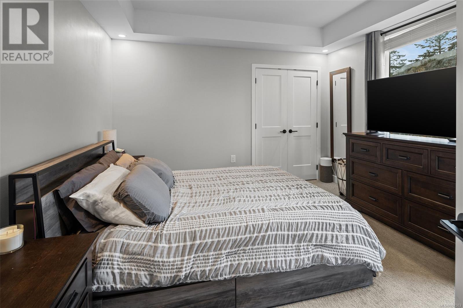202 950 Whirlaway Cres, Langford real estate listing 987503