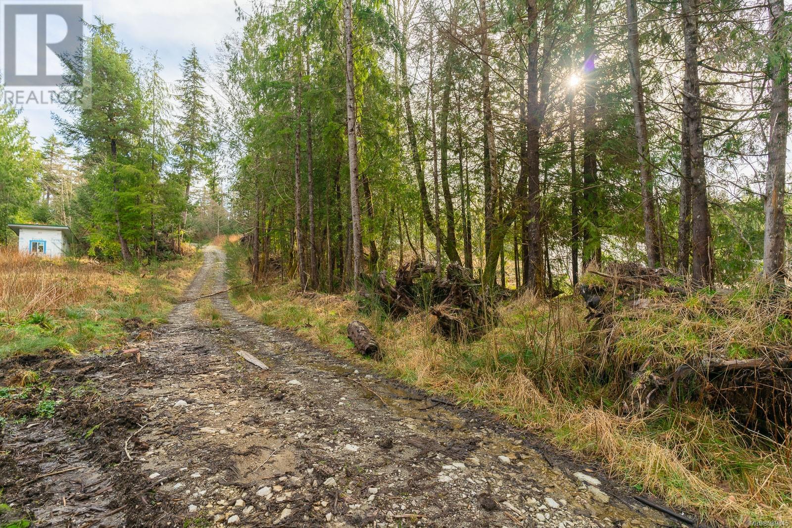 Lot 5 Bamfield Rd S, Bamfield