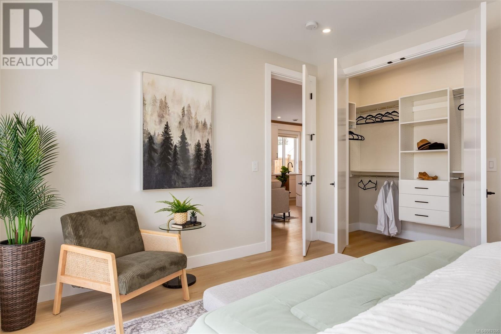 633 Buttonwood Lane, Parksville