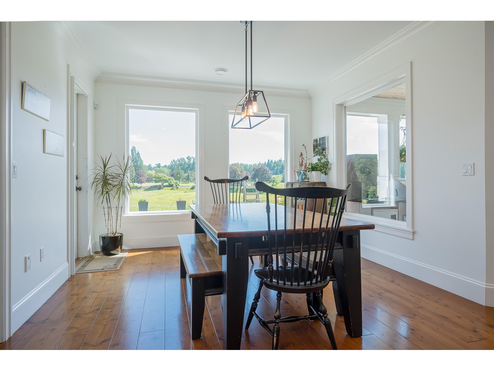 9375 222 STREET, Langley