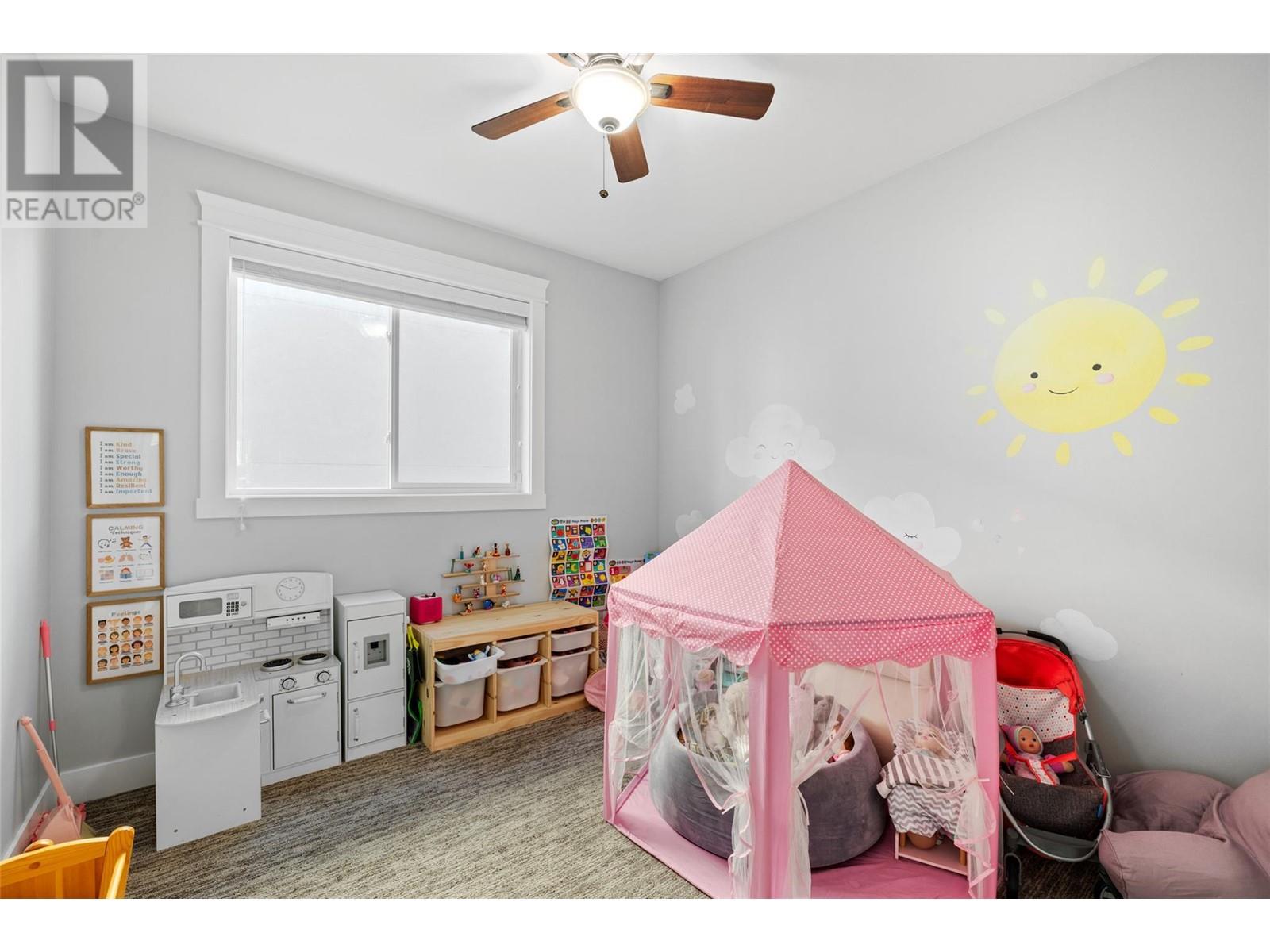  1774 Crosby Road, Kelowna