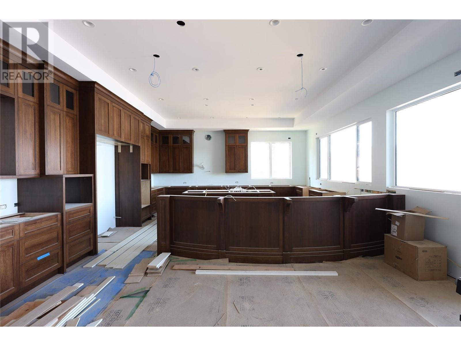 9701 Delcliffe Road, Vernon