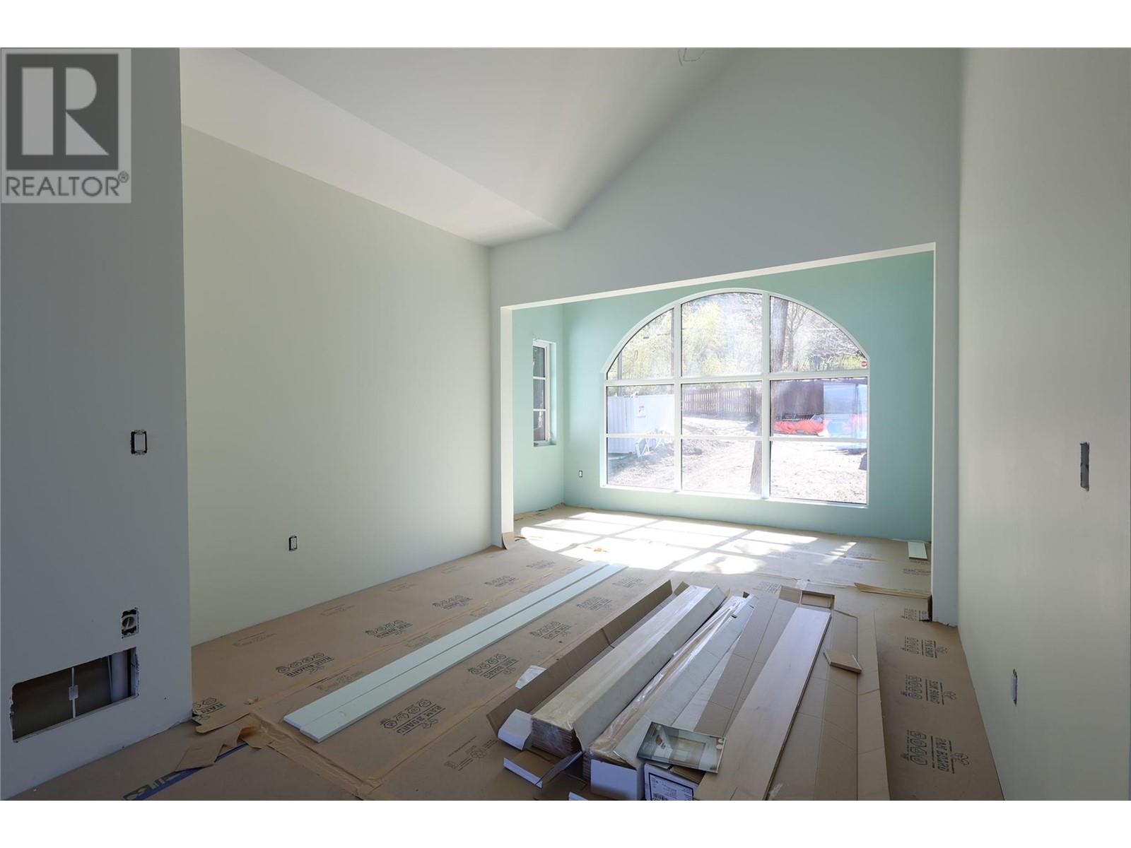 9701 Delcliffe Road, Vernon