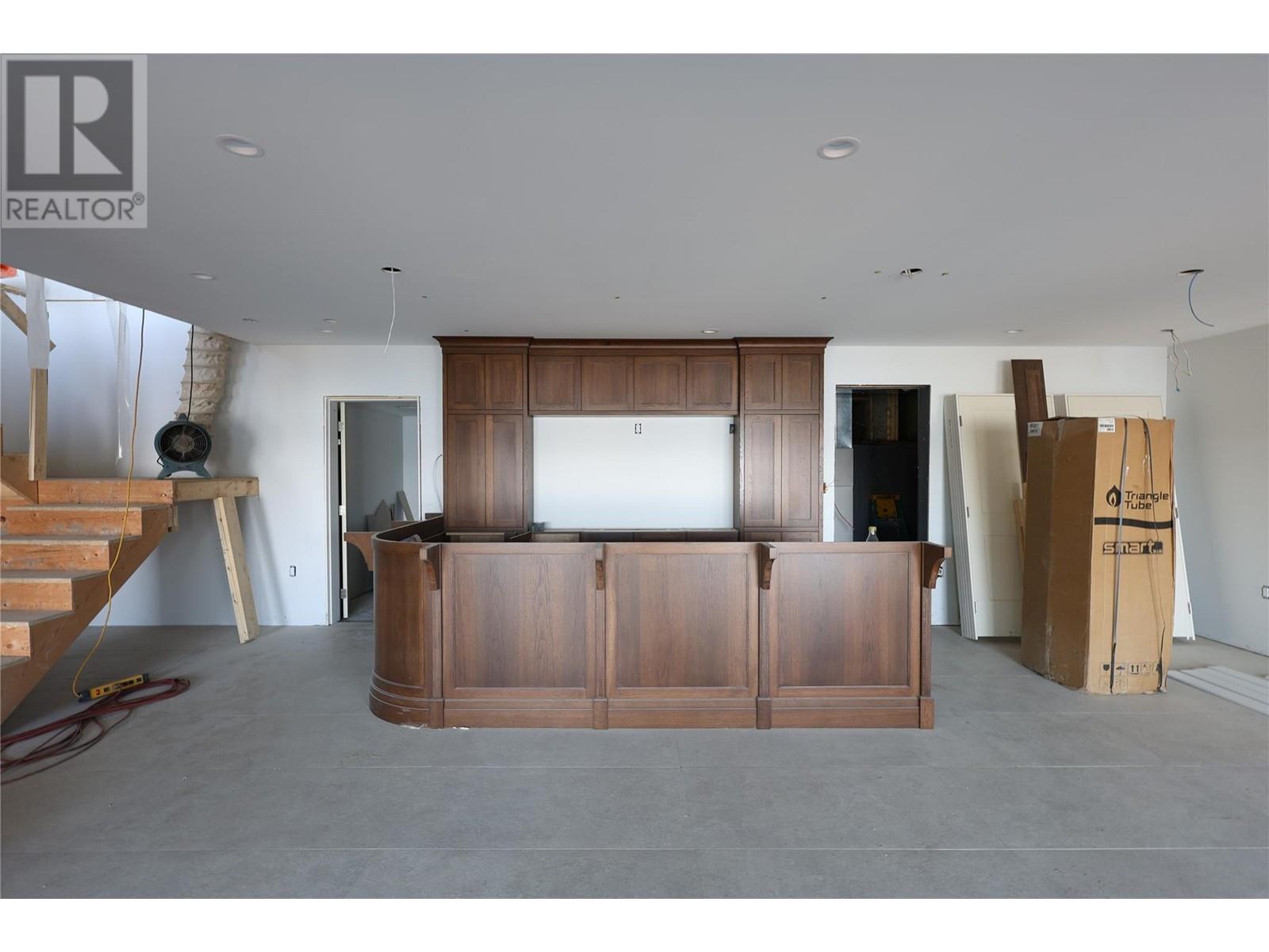 9701 Delcliffe Road, Vernon