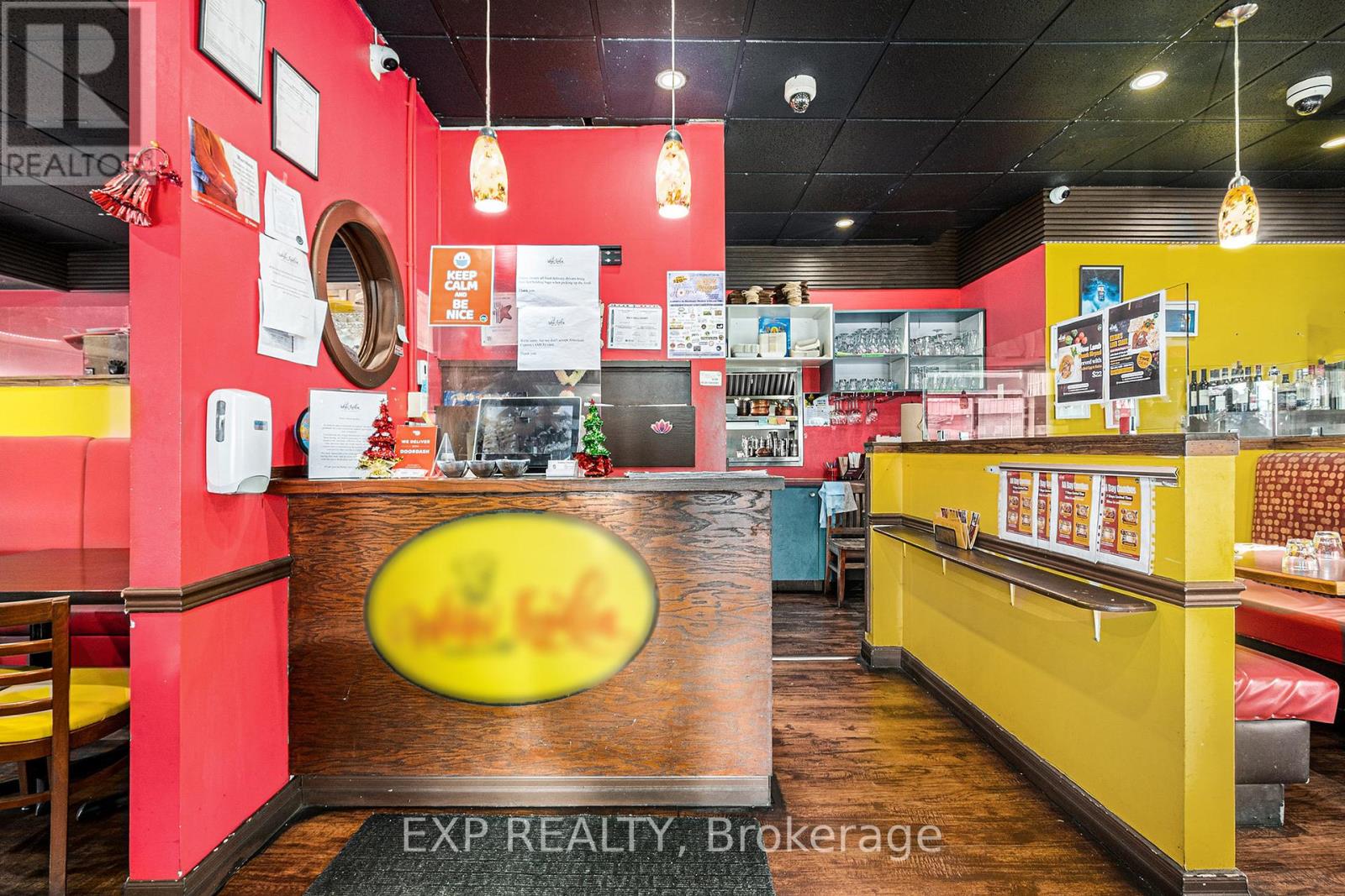 Photo 10 of 1 704 Fourteenth Street W, Cornwall ON