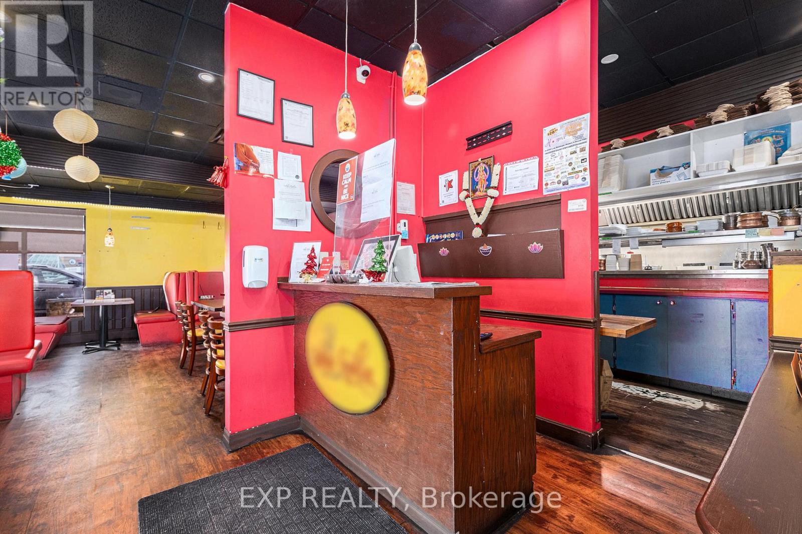 Photo 26 of 1 704 Fourteenth Street W, Cornwall ON