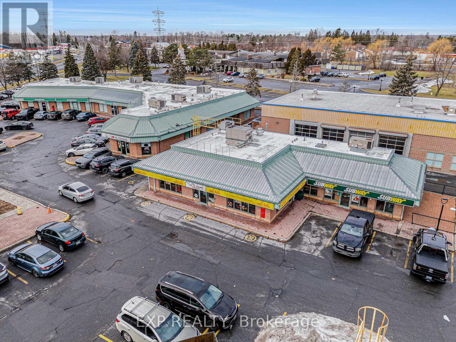 Photo 7 of 1 704 Fourteenth Street W, Cornwall ON