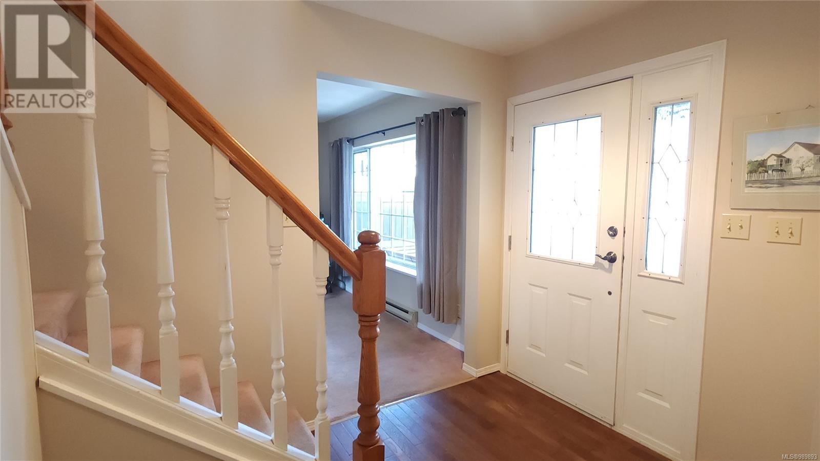 1227 Gazelle Rd, Campbell River real estate listing 989893