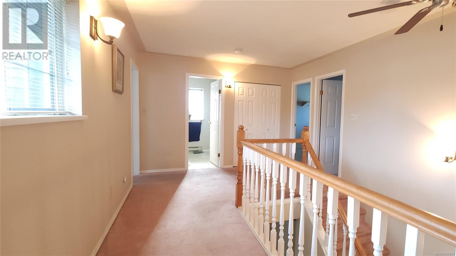 1227 Gazelle Rd, Campbell River real estate listing 989893