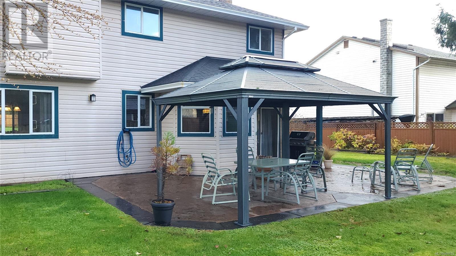 1227 Gazelle Rd, Campbell River real estate listing 989893