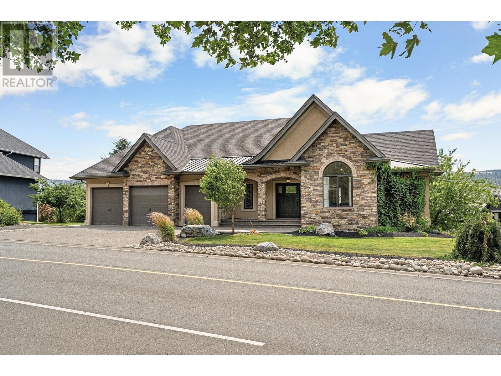 1400 SUN RIVERS Drive, Kamloops