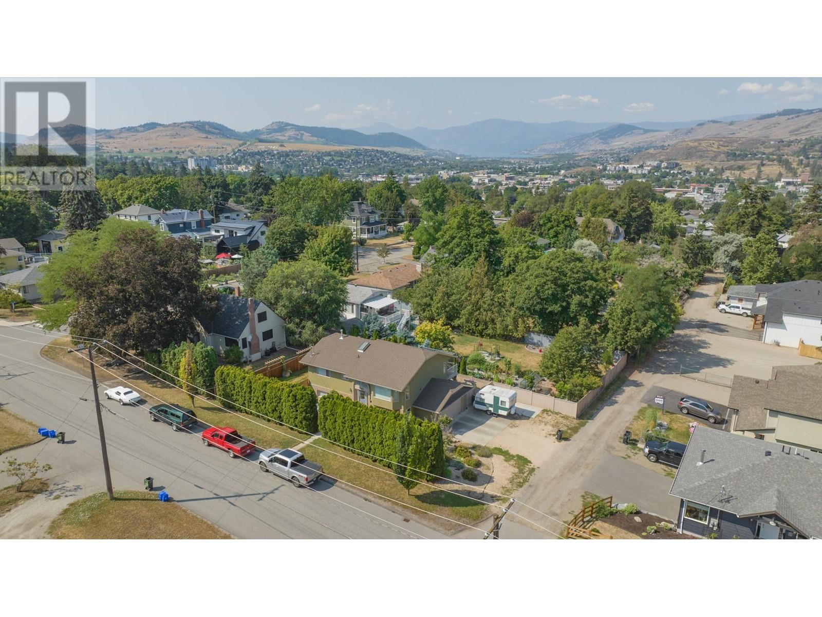  3704 19th Street, Vernon