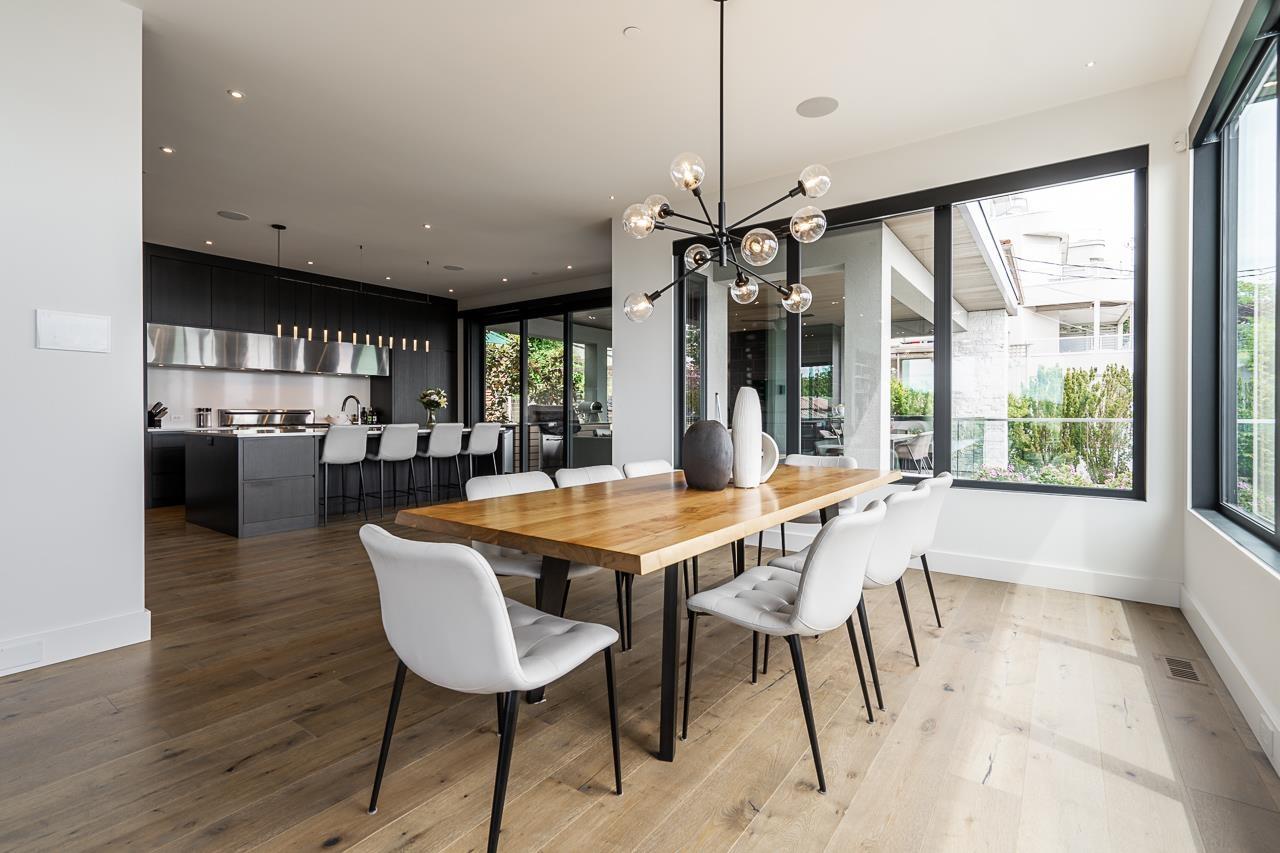 1228 EVERALL STREET, White Rock real estate listing R2970620
