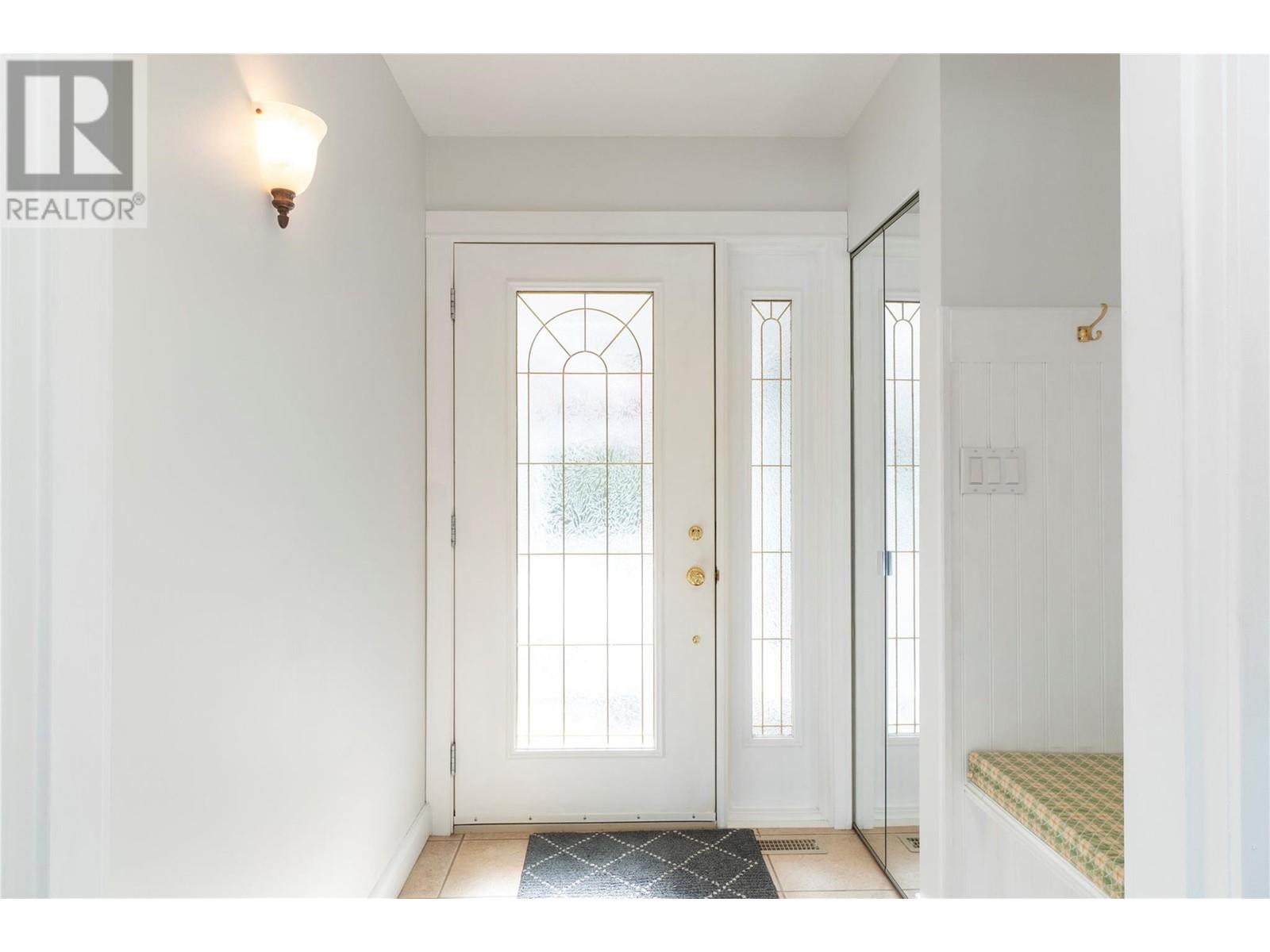  3533 EAGLE BAY Road, Blind Bay