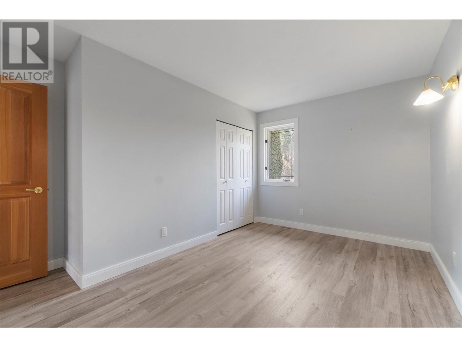 3533 EAGLE BAY Road, Blind Bay