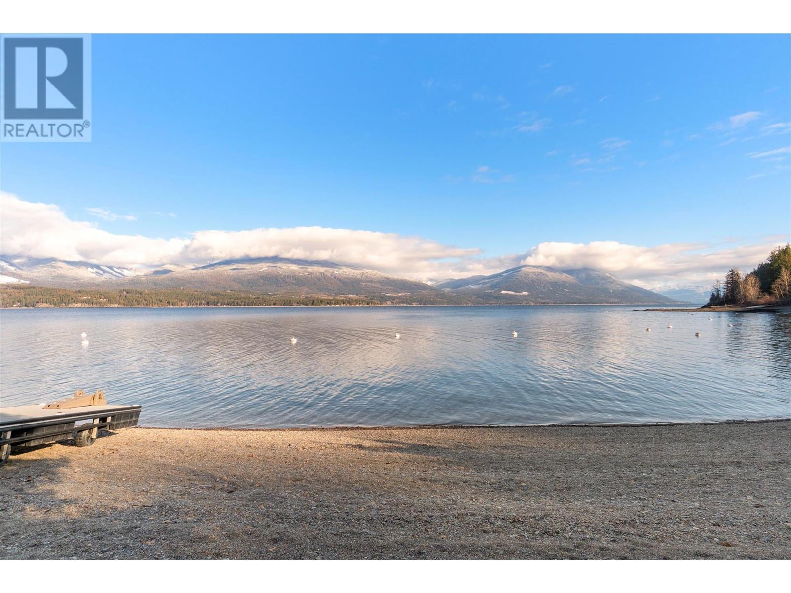  3533 EAGLE BAY Road, Blind Bay