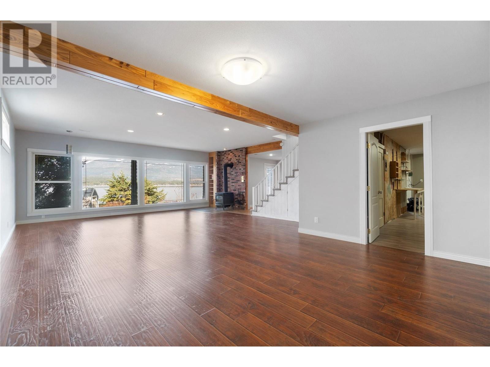  3533 EAGLE BAY Road, Blind Bay