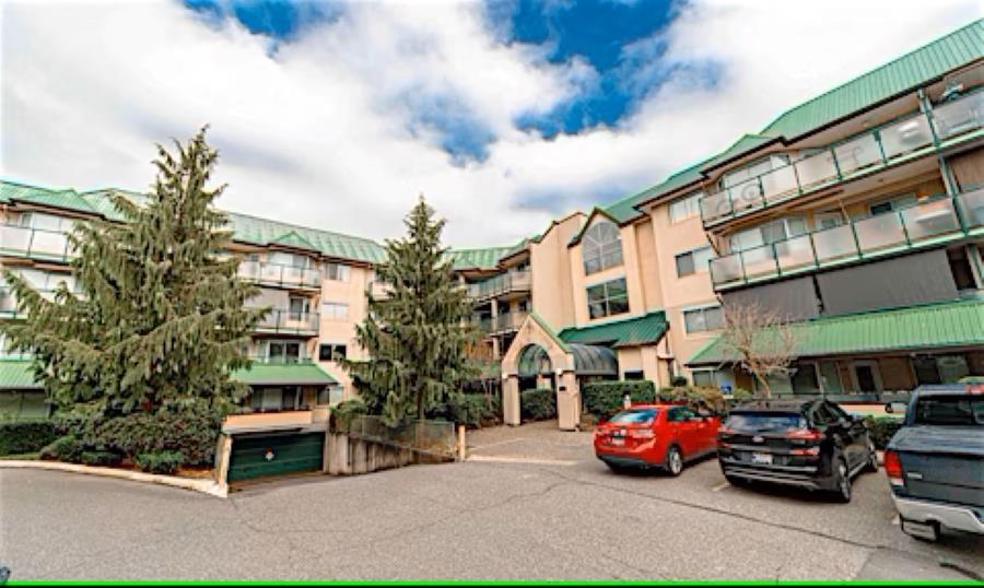 Photo 1 of 103 2962 Trethewey Street, Abbotsford BC