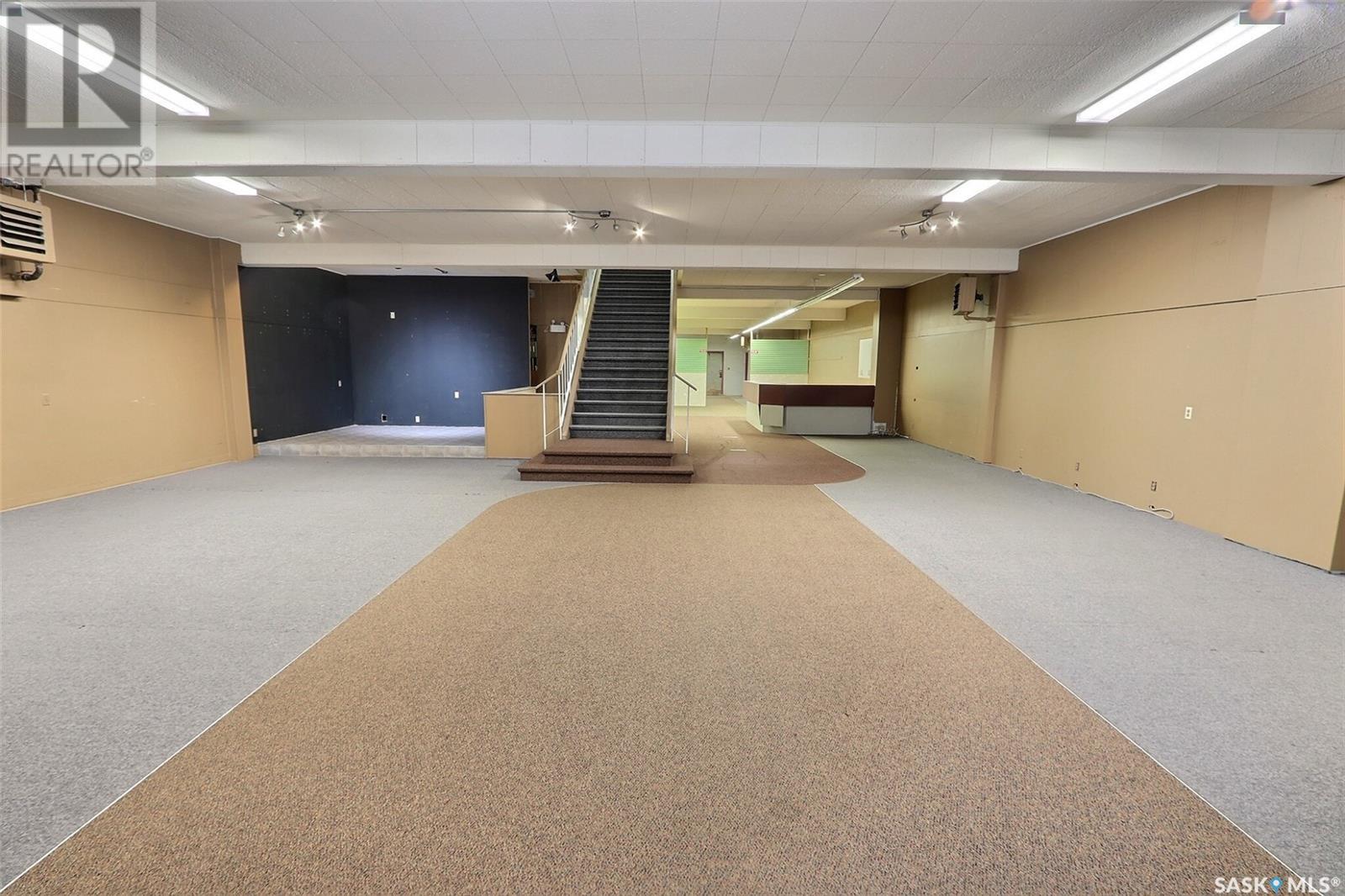 Photo 4 of 1306 Central Avenue, Prince Albert SK