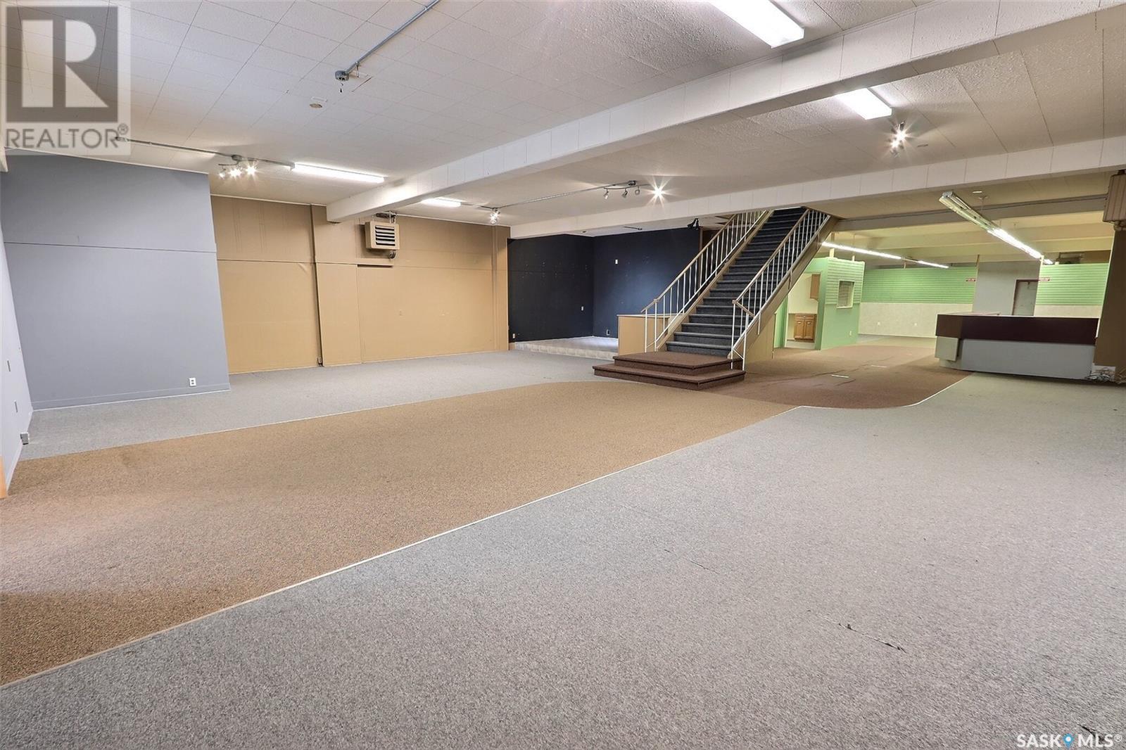 Photo 5 of 1306 Central Avenue, Prince Albert SK