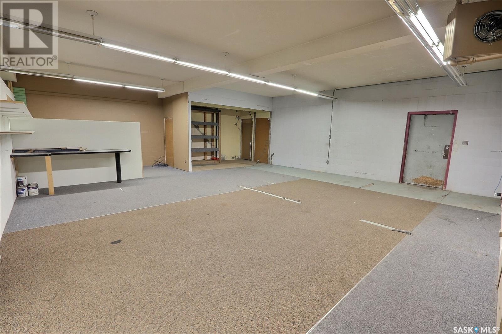 Photo 10 of 1306 Central Avenue, Prince Albert SK