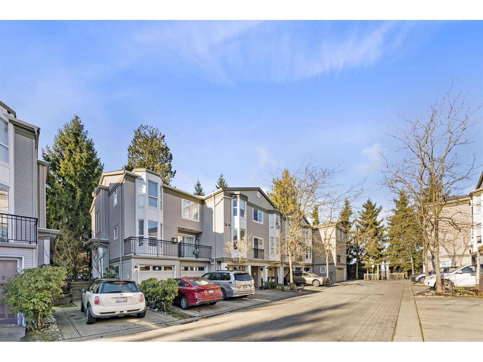 Photo 21 of 34 9559 130 A Street, Surrey BC
