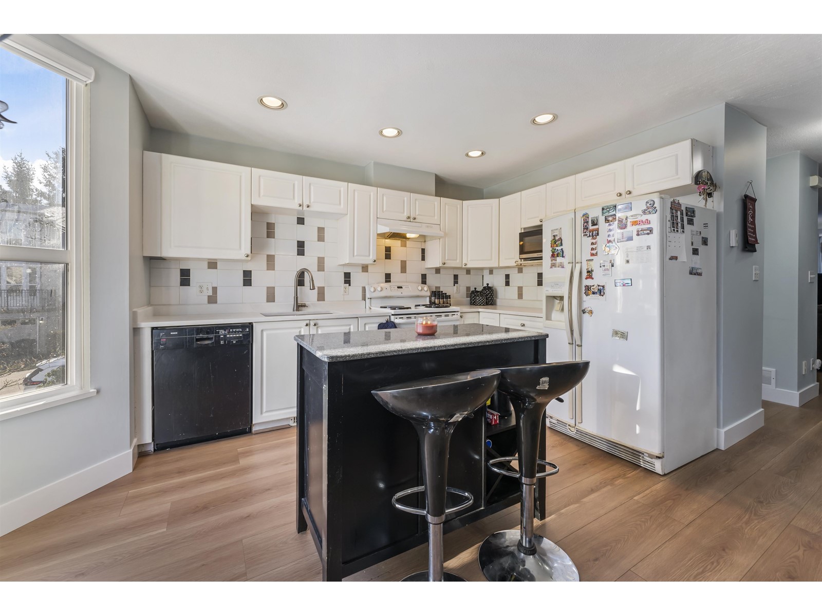 Photo 23 of 34 9559 130 A Street, Surrey BC