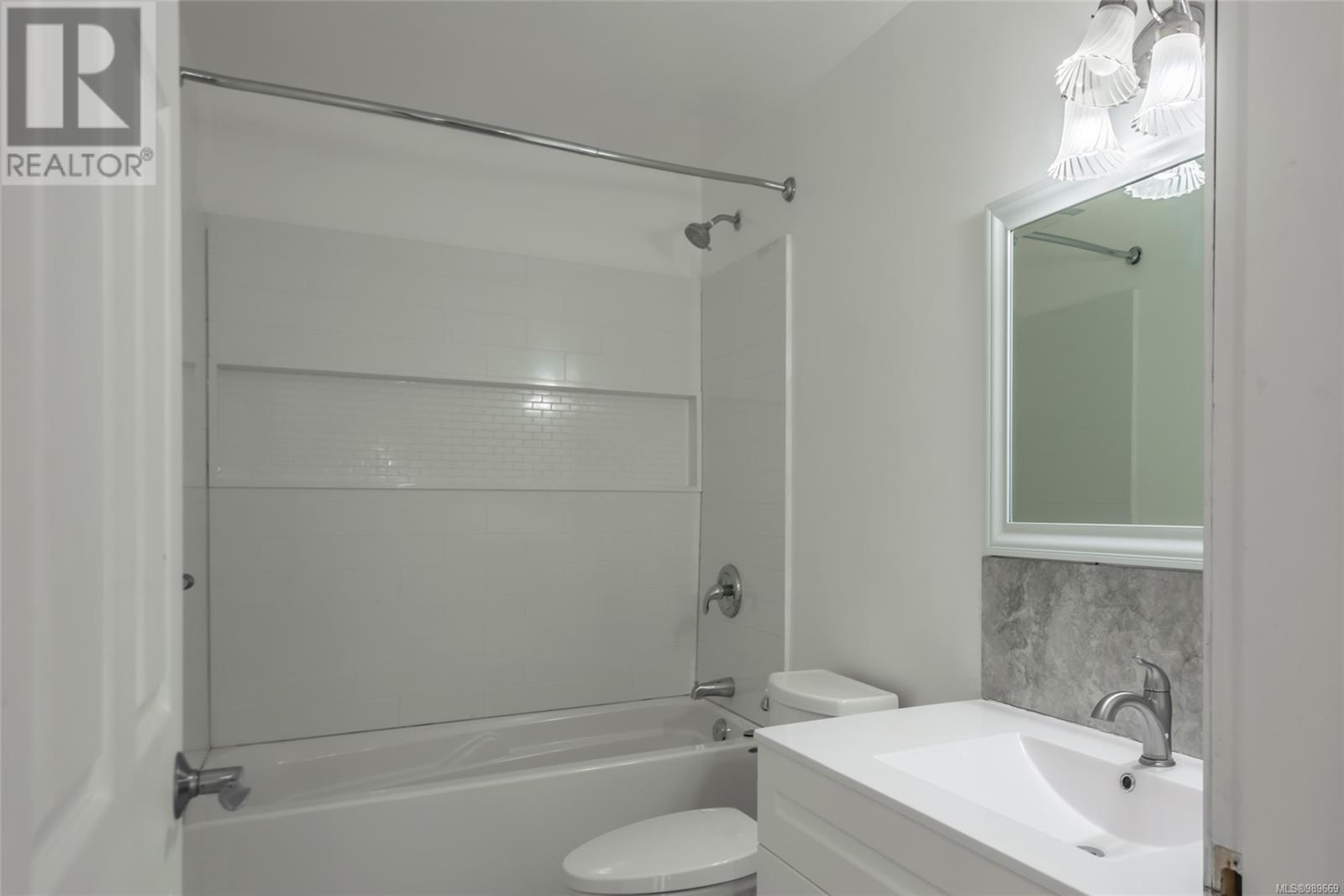 2910 18th Ave, Port Alberni real estate listing 989669