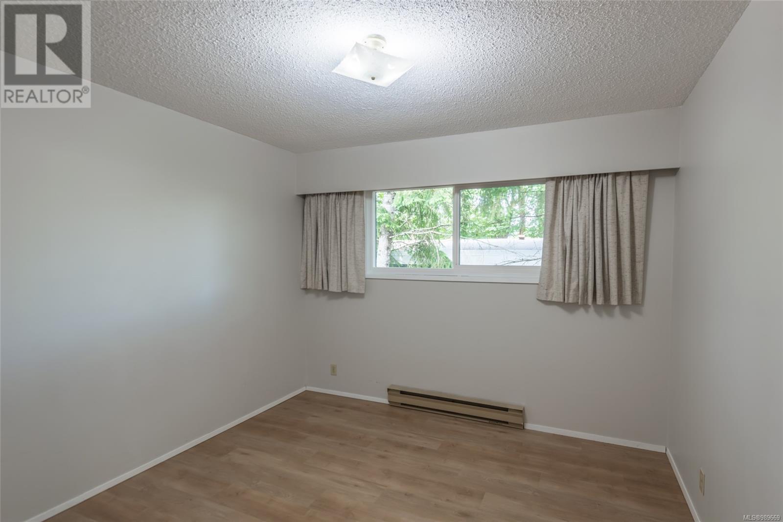 2910 18th Ave, Port Alberni real estate listing 989669