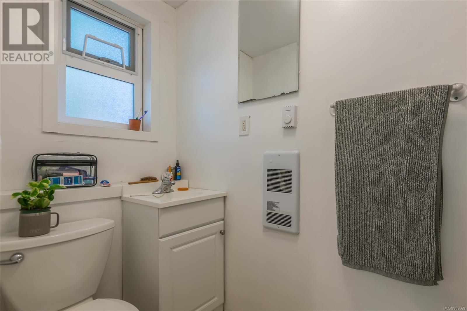 2910 18th Ave, Port Alberni real estate listing 989669